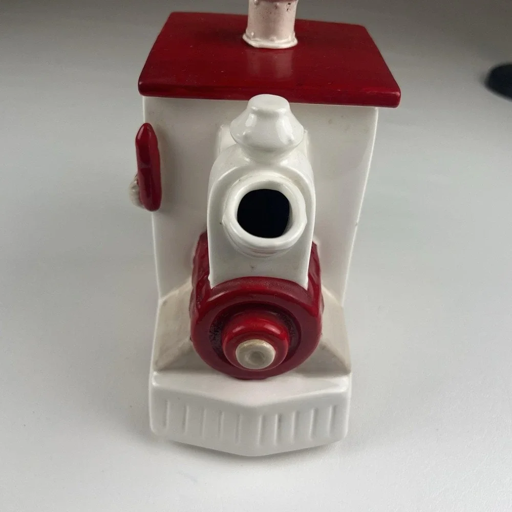 Circus Train Engine David Straus for Sigma the Tastesetter Tea Pot Japan